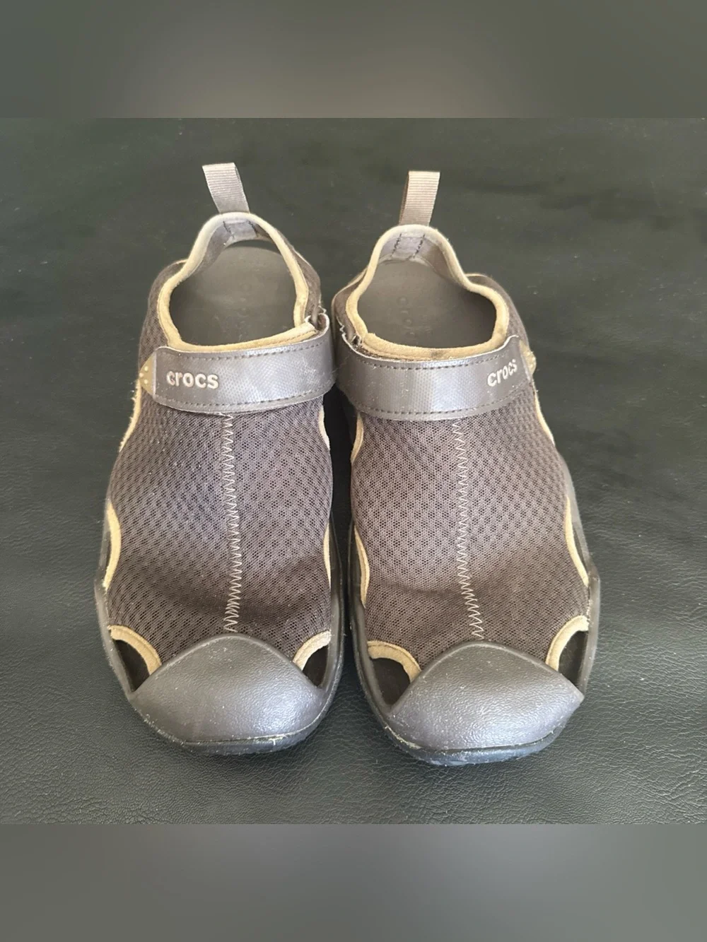 Crocs Swiftwater Men’s Sz 10 Sandals Brown Mesh Wave slip on comfort Water Shoes